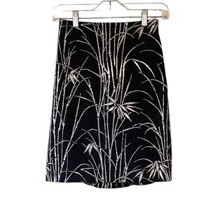 Talbots Bamboo Leaf Skirt Revers Black & White Print Sz 2P